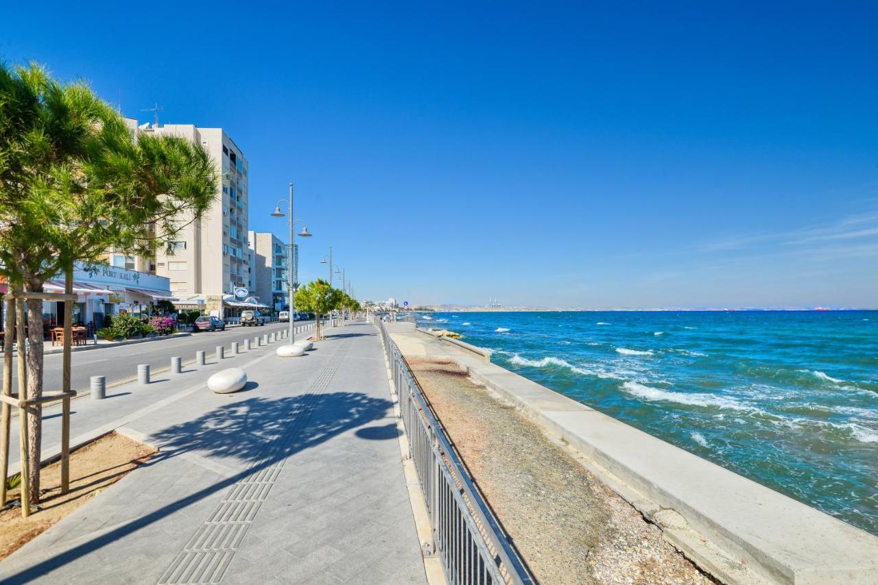 Six Apartments Ларнака Экстерьер фото