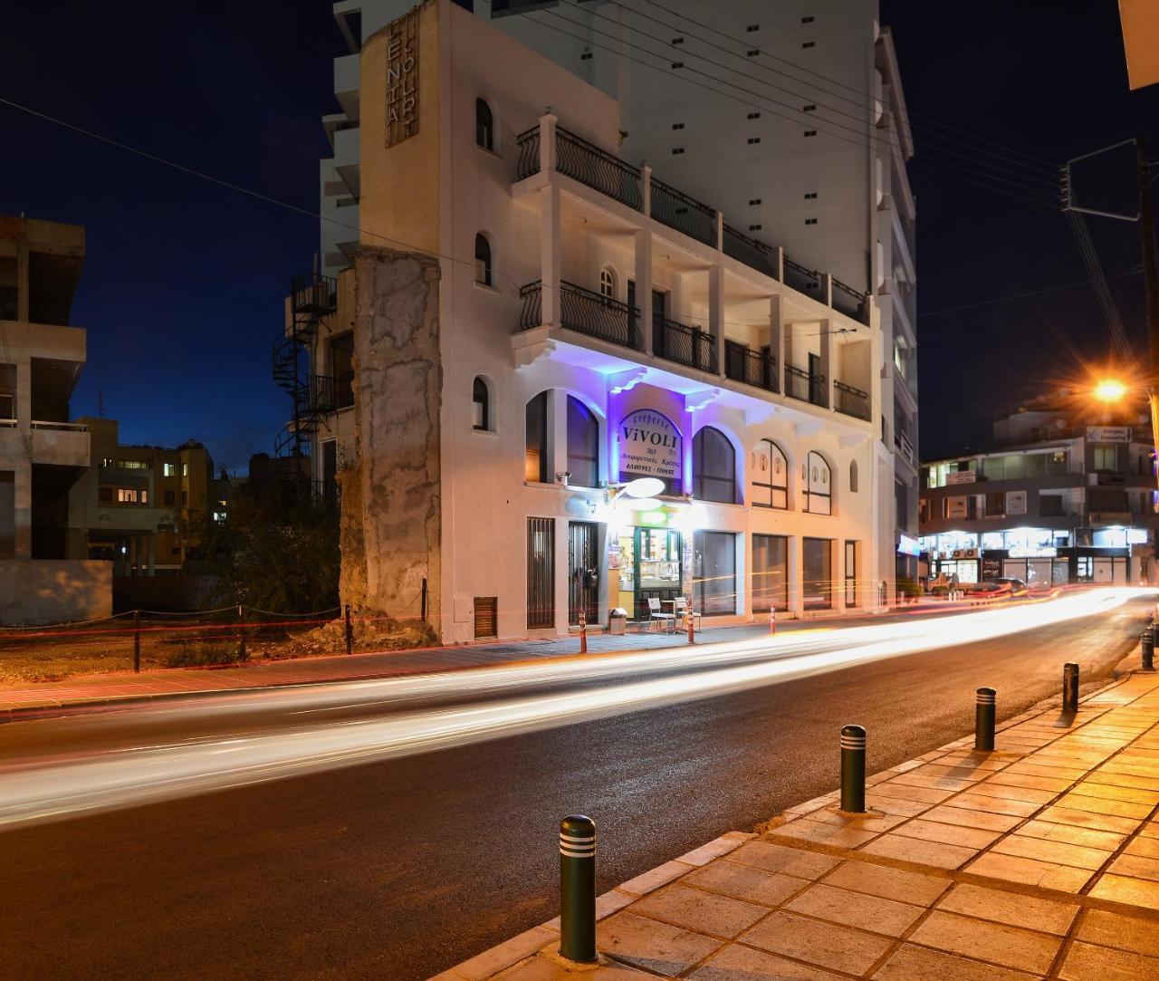 Six Apartments Ларнака Экстерьер фото